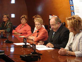 El Ayuntamiento aporta ms de 31.000 euros a programas destinados a la mujer