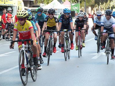 131 participantes se suman al I Criterium de Ciclismo y  121 menores participan en el Trofeo Interescuelas