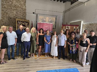 La Casa del Artesano de Lorca dedica septiembre al bordado lorquino en sedas y oro dentro de la iniciativa ''12 meses, 12 oficios''