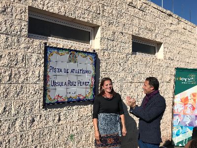 La pista polideportiva del Complejo de La Torrecilla es desde hoy ''Pista de Atletismo rsula Ruiz'' como homenaje a la nueve veces campeona de Espaa y atleta olmpica lorquina