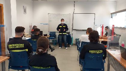 El equipo de rastreadores de Lorca colabora en la formacin de rastreadores para guilas y Puerto Lumbreras