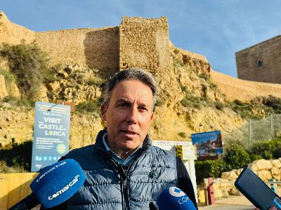 El Castillo de Lorca estrenar� iluminaci�n esta Semana Santa con la renovaci�n integral del alumbrado ornamental, una actuaci�n hist�rica para realzar su patrimonio