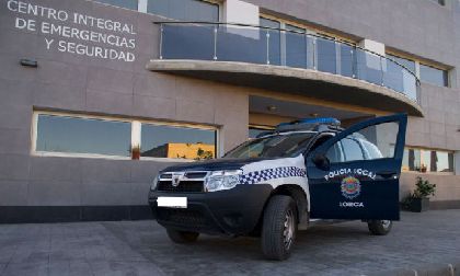 Detenida una persona por un delito de lesiones con arma blanca y otra por infraccin de la Ley de Extranjera