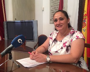 La Concejala de Educacin destina casi 20.000 euros a una veintena de actuaciones de mejora y mantenimiento en centros educativos del municipio durante este verano