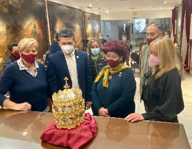La Federacin San Clemente estrenar, este sbado, la tiara pontifical donada por la Camarera al patrn de la ciudad