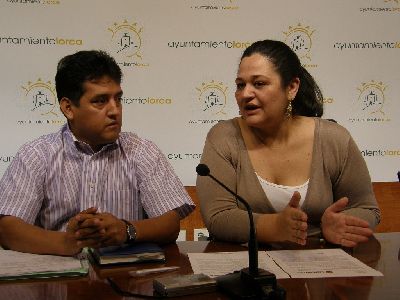 El Ayuntamiento y la Asociacin ''Nuevos Lorquinos'' organizan una jornada de concienciacin sobre la limpieza de nuestra ciudad