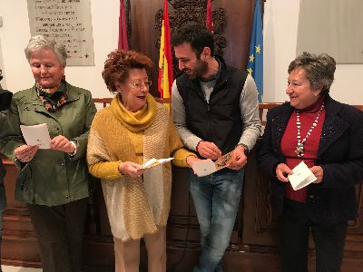 La Concejala de Cultura y la Asociacin de Amas de Casa convocan el XVIII Certamen Literario en el que podrn participar personas de toda la geografa nacional