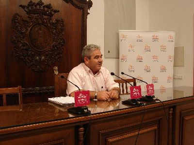 Los servicios municipales de limpieza le reportan a las arcas pblicas un ahorro superior a los 12.700 euros durante la Feria y Fiestas de este ao