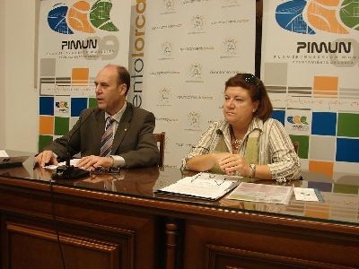 Los mayores de 45 aos sin titulacin podrn acceder a la Universidad gracias a un curso que impartir la UNED en Lorca
