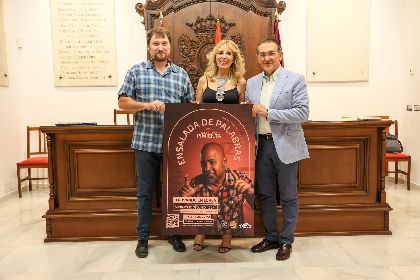 El trovo lorquino y el repentismo cubano se unen en una iniciativa trovera pionera en Lorca