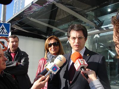 El Ayuntamiento de Lorca renovar el mobiliario urbano con 200 elementos, gracias a un plan que ahorra 600.000 euros a las arcas municipales