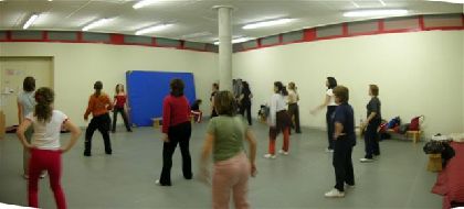 La Gimnasia de Mantenimiento impartida por el IMJUDE se pone en marcha, acogiendo a ms de 300 personas y 24 grupos de trabajo