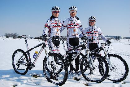 El equipo Trek ? Lorca Talller del Tiempo en Sant Rphael (Francia)