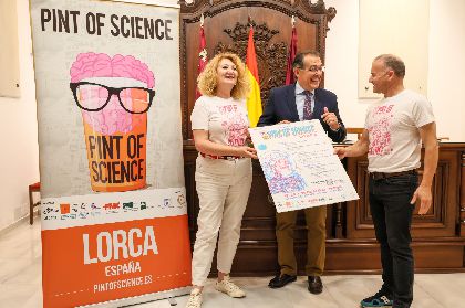 Regresa a Lorca una nueva edicin del festival ''Pint of Science'', con el objetivo de acercar conocimientos cientficos a la ciudadana en un contexto distendido y ameno