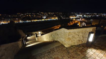 El Ayuntamiento de Lorca renueva la iluminacin de la carretera de acceso al Castillo y la iglesia de San Juan