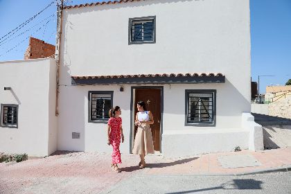 El Ayuntamiento de Lorca contin�a impulsando la regeneraci�n del barrio de San Pedro con nuevas actuaciones para recuperar espacios p�blicos y ampliar el parque municipal de vivienda