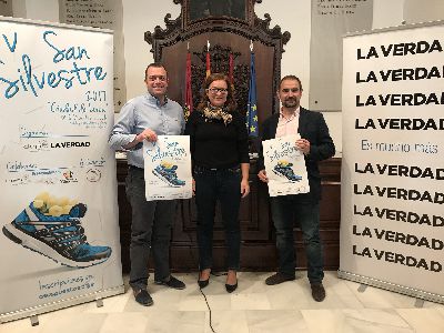 Lorca despedir 2017 corriendo la tradicional San Silvestre, que este ao cumple su 5 edicin y cuyos beneficios irn destinados a ASLEP