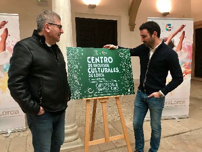 La Universidad Popular pone en marcha cuatro nuevos cursos entre los que destacan los de interpretacin y rodaje de un corto impartidos por el director y guionista Benito Rabal