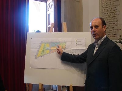 La Concejala de Educacin crear la primera Escuela Infantil Municipal de Lorca que tendr un coste de un milln de euros