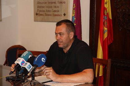 El Servicio Municipal de Emergencias atendi 70 incidencias durante el mes de julio en las playas del litoral lorquino, un 30% ms que en 2015 debido a la gran afluencia de baistas
