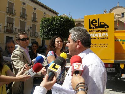 Un ecoparque mvil recoger puerta a puerta los residuos domsticos que no pueden ir al contenedor de R.S.U.