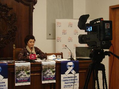 Concentraciones ciudadanas, una web de adhesiones y una campaa informativa condenarn el maltrato contra la mujer en Lorca