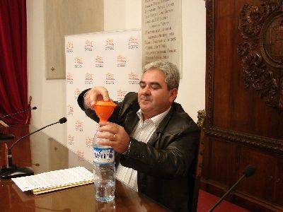 Melchor Morales anuncia que el 22 de enero Lorca contar con los 30 primeros contenedores de reciclaje de aceite usado