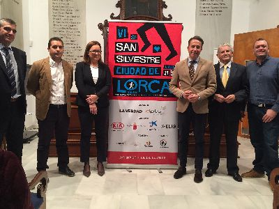 Lorca despide el ao corriendo la VI edicin de su San Silvestre, que vuelve al horario de tarde y que recaudar fondos para la asociacin D''Genes