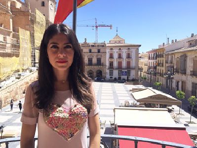 La pujanza del proceso de recuperacin tras los terremotos reduce casi un 70% las peticiones de ayuda para el proyecto de atencin social de la Mesa Solidaria 
