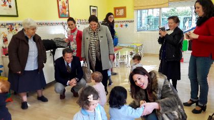 El Alcalde afirma que las Hijas de la Caridad constituyen un ''ejemplo de entrega y compromiso social'', especialmente con nios en riesgo de exclusin social