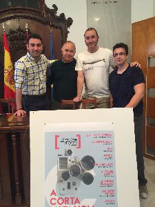 El Teatro Guerra acoger el prximo viernes la fiesta del cine lorquino en la que se proyectarn los cortometrajes ms recientes de autores locales