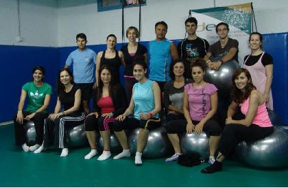 Excelente respuesta al curso ''Pilates, suelo e implementos'' organizado por el Ayuntamiento de Lorca