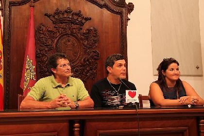 Alejandro Sanz anuncia que promover con otros artistas una cancin para recordar que ''Lorca sigue necesitando mucha ayuda''