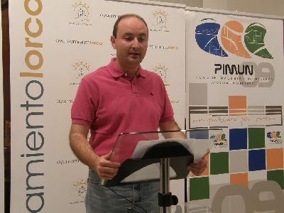 El Ayuntamiento exige al Gobierno Central que reconsidere su decisin de retrasar sin fecha la llegada del AVE a Lorca y deje de marginar a la ciudad en temas de ferrocarril