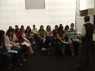 La carpa de Cool-tura acoge la presentacin de dos iniciativas del IMJUVE