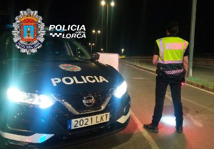 La Polic�a Local esclarece el robo registrado en un establecimiento hostelero y detiene a sus presuntos autores 