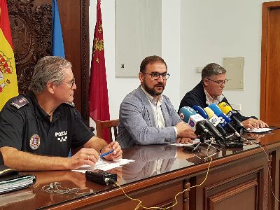 El dispositivo de Emergencias atiende cerca de medio millar de asuntos causados por el episodio de lluvias torrenciales de los ltimos das en el municipio lorquino 