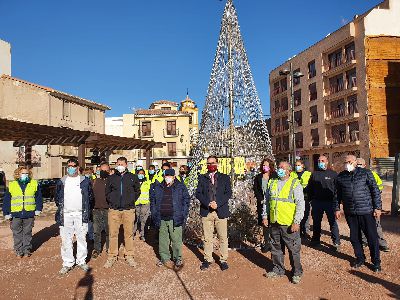 El alcalde de Lorca supervisa el final de las obras del parque de la Plaza del Santsimo Cristo de la Sangre