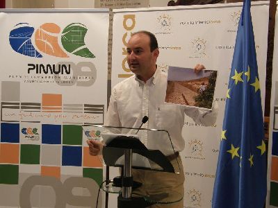 El Ayuntamiento reclama al Ministerio de Fomento que informe oficialmente de los planes sobre la reapertura de las lneas de tren con Almera y Granada