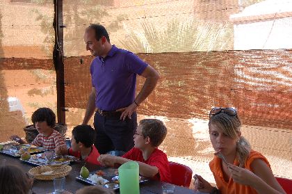 El concejal de Juventud clausura el campamento organizado por ?El Gigante? en el parque regional de Sierra Espua