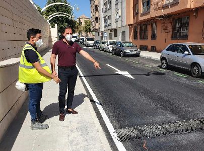 Aguas de Lorca renueva la red de abastecimiento y recogida de aguas pluviales de la calle San Fernando 