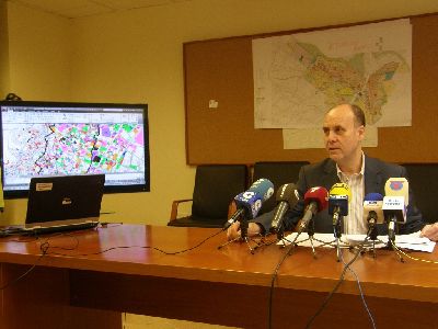 Dos bloques de viviendas ubicados en La Via y Camino Viejo del Puerto, los primeros en ''plantar'' las gras para su reconstruccin tras los terremotos