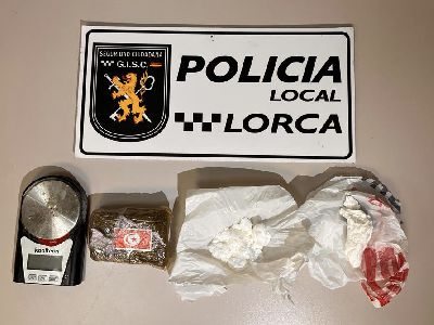 La Polica Local detiene a dos personas por trfico de drogas en Lorca