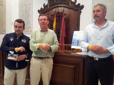 El Ayuntamiento intensifica su oferta turstica para este verano con visitas teatralizadas y la puesta en marcha de una Pulsera que permite visitar los museos de bordados y la Fortaleza del Sol a mitad de precio