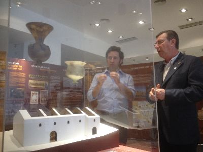 El Ayuntamiento de Lorca lleva la exposicin ''Huellas de la cultura juda'' al Centro Comercial Parque Almenara hasta finales de junio