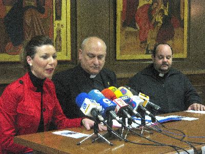 El Ayuntamiento muestra su apoyo a las parroquias lorquinas con motivo de la celebracin de la ?V Semana de la Familia?