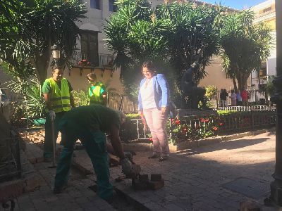 Los beneficiarios del Programa de Fomento de Empleo Agrario realizarn obras de mejora en los jardines y en la escultura de la Plaza de la Bordadora