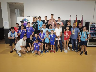 El CD Felipe VI acoge a una treintena de j�venes jugadores en el Torneo Junior de Squash de los JDG