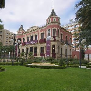 La exposicin ?Miradas? se inaugura el lunes en el Huerto Ruano