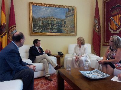 El Alcalde informa a la Defensora del Pueblo de la importancia ''clave'' del Plan Lorca+ para acelerar el proceso de reconstruccin y recuperacin del municipio